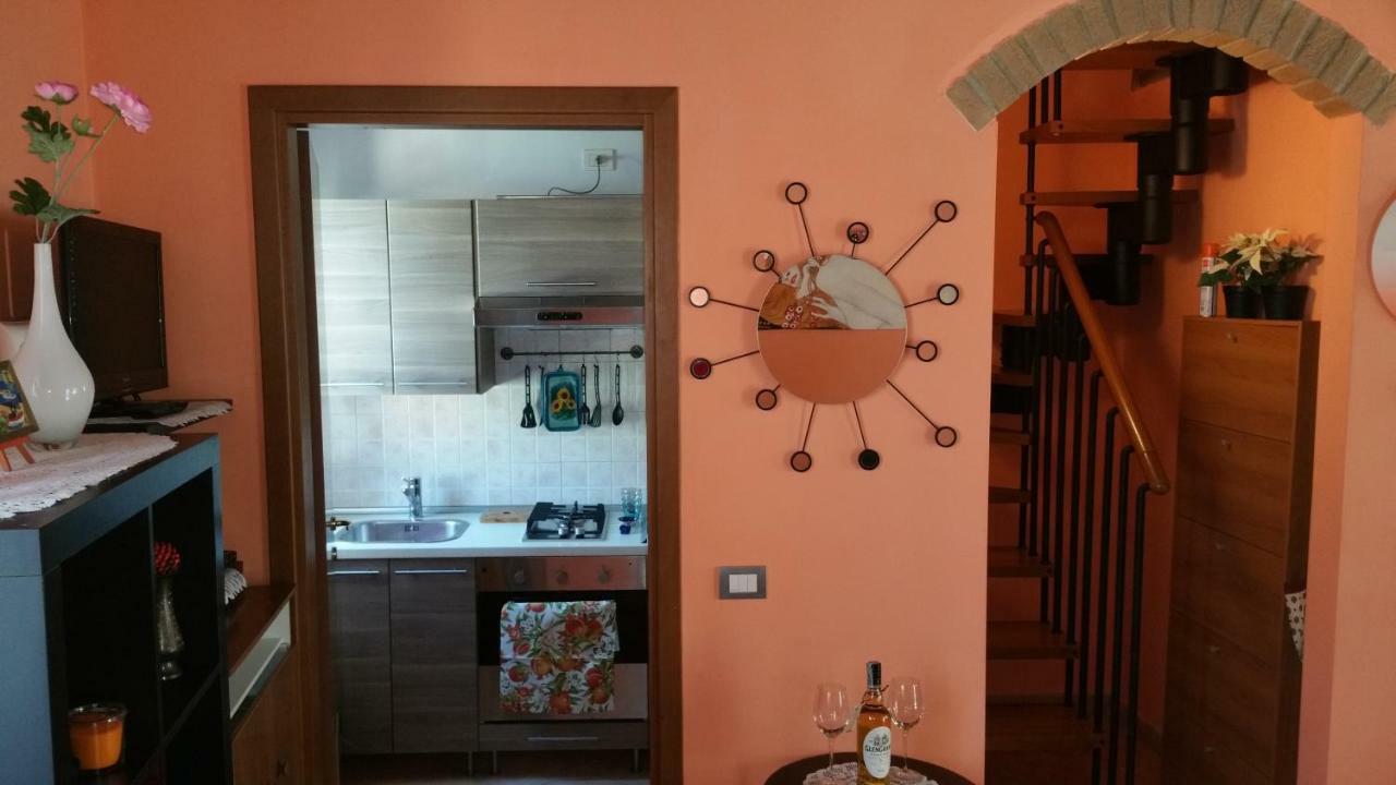 Casa Jennifer Apartment Parma Exterior photo